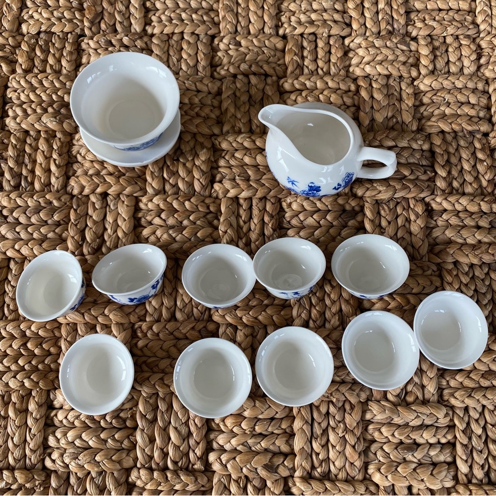 Chinese Tea Set - Picture 3 of 8
